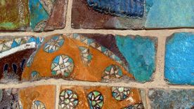 Lo que se ha ido descubriendo es espectacular. (Detalle de un friso que representa arqueros, del palacio aqueménida de Darío I en Susa, Irán). Lo que se ha ido descubriendo es espectacular. (Detalle de un friso que representa arqueros, del palacio aqueménida de Darío I en Susa, Irán).