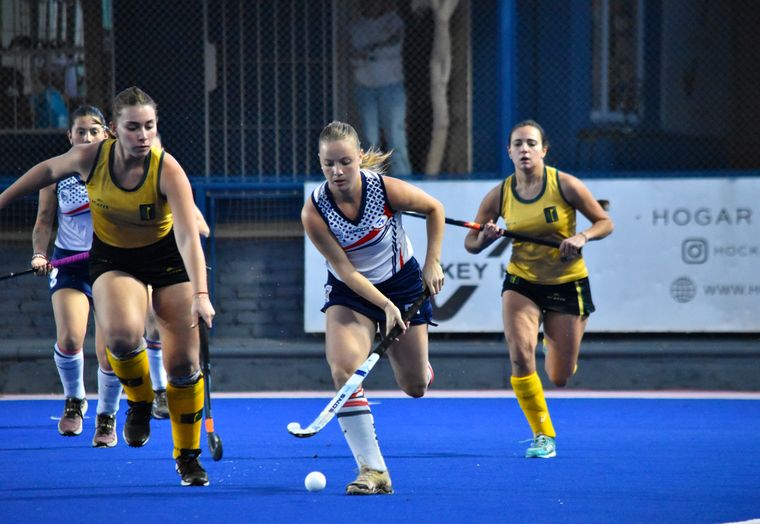 Empezó el Clausura de hockey sobre césped femenino.