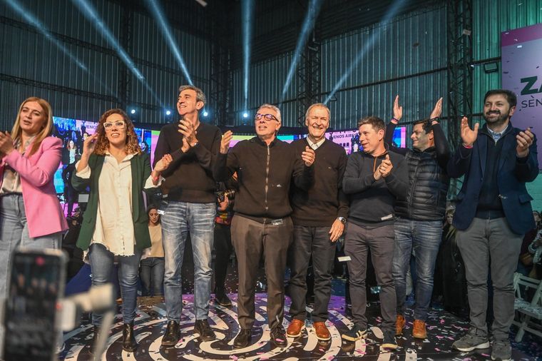 Somos Buenos Aires cerró su campaña con duras críticas a Axel Kicillof y Javier Milie.