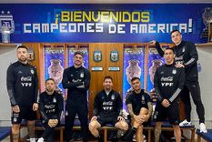 La nueva decoración del vestuario en el predio de Ezeiza. Foto: @Argentina La nueva decoración del vestuario en el predio de Ezeiza. Foto: @Argentina