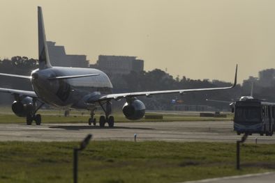 MDZol | Apa Apla Aeroparque avión vuelos aviones gremio aeronáutico areonáutica jetsmart (2).JPG