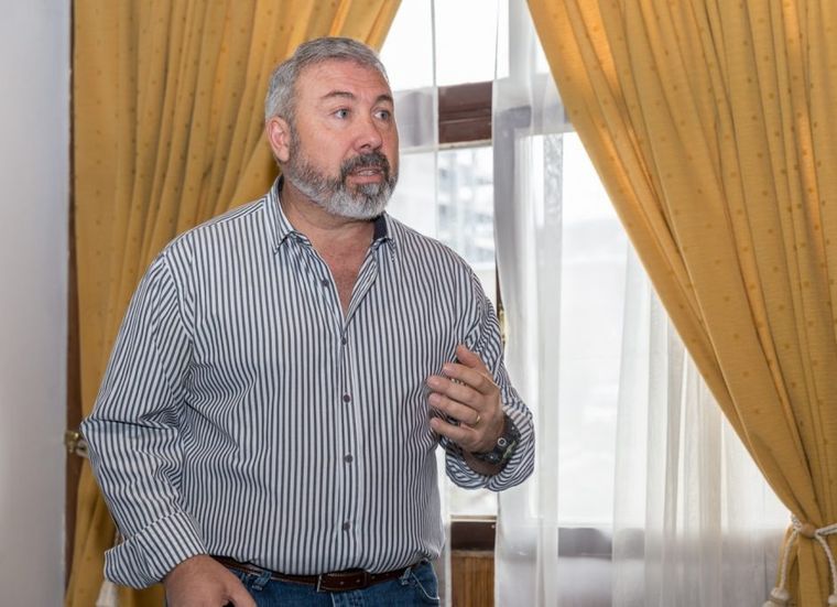 Lazzaroni es experto en ciberseguridad y grooming y dialogó en MDZ Radio sobre el escándalo en AFA. Lazzaroni es experto en ciberseguridad y grooming y dialogó en MDZ Radio sobre el escándalo en AFA.