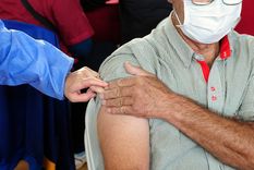 personas con hipertension, enfermedades cardiovasculares y respiratorias, las proximas en vacunarse en mendoza