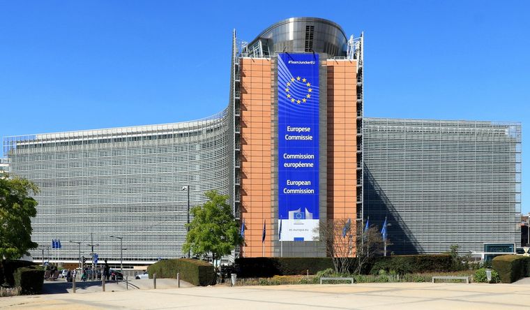 La Comisión Europea busca el modo de complacer a Trump. Foto: Wikipedia.