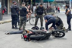Los sospechosos cayeron tras robar una moto