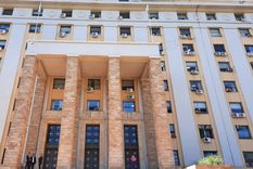 El Gobierno confirmó cuándo cobrarán el sueldo de julio los estatales