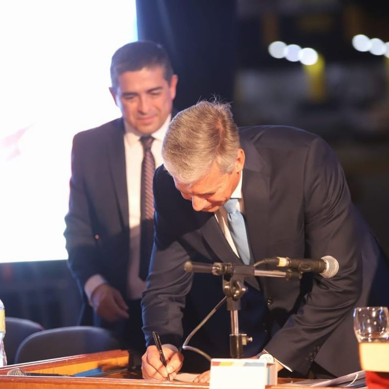 Alejandro Molero, intendente de General Alvear, y su antecesor, Walther Marcolini Foto: Facebook Alejandro Molero