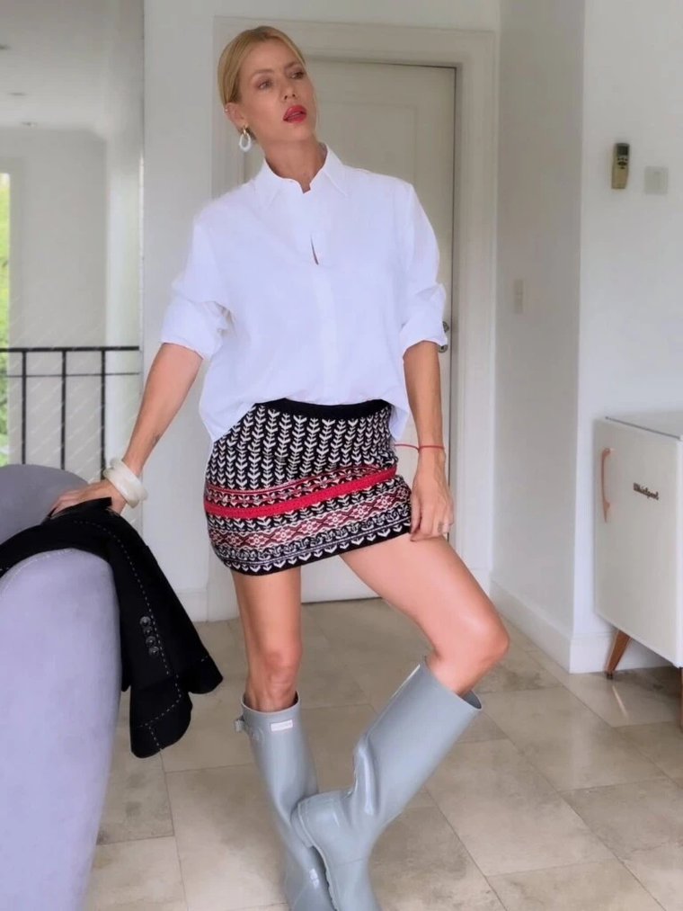 El outfit de Nicole Neumann. El outfit de Nicole Neumann.