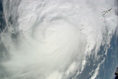 La Estación Espacial Internacional de la NASA se encuentra transmitiendo en vivo el paso del ciclón tropical Idalia que está cruzando el estado de Florida. Foto: Captura de video