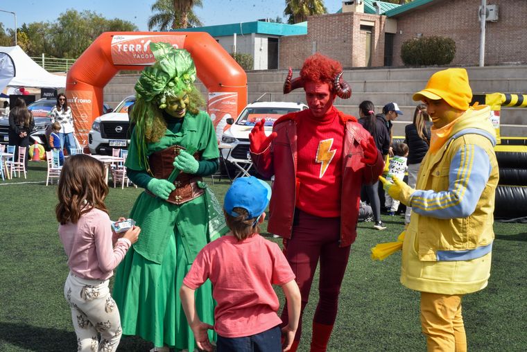 Dalvian celebró el Día del Niño con emociones, juegos y grandes sorteos. Dalvian celebró el Día del Niño con emociones, juegos y grandes sorteos.