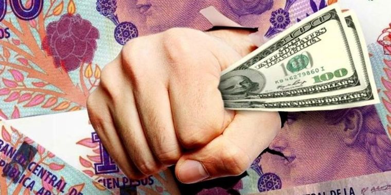 Los empresarios creen que el dólar continuará aumentando.