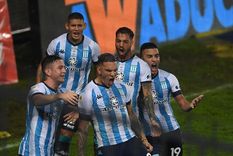 Racing ganó el clásico tras un polémico final. Foto: Télam Racing ganó el clásico tras un polémico final. Foto: Télam