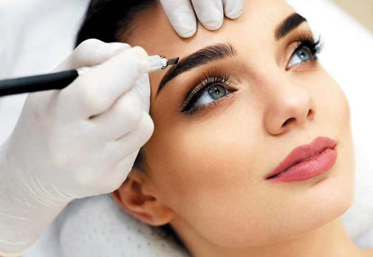 La micropigmentación se convirtió en una técnica infalible para lograr una mirada de ensueño. Foto: Anka