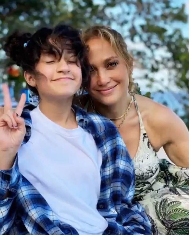Jennifer Lopez junto a su hija Emme Muñiz Foto: Instagram