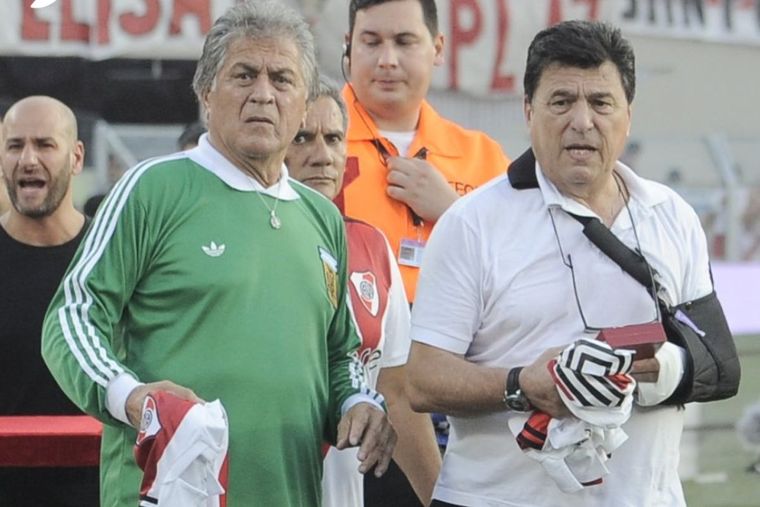 Passarella volvió al Monumental: la reacción de los hinchas de River. Foto: Juan Manuel Foglia
