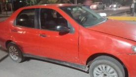 El procedimiento incluyó una persecución, secuestro de un arma y la detención de dos sospechosos. El procedimiento incluyó una persecución, secuestro de un arma y la detención de dos sospechosos.