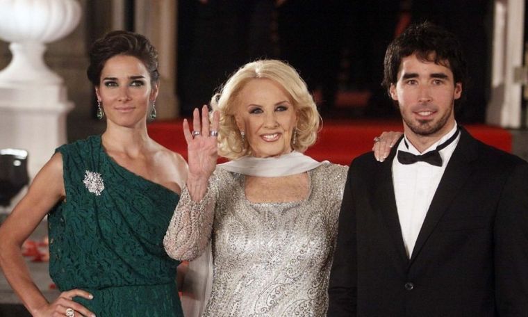 Nacho Viale contó con qué familiar es más difícil en el trabajo El productor habló de Juana Viale y de Mirtha Legrand