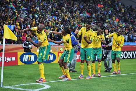 Como en 2010, México y Sudáfrica volverán a abrir el Mundial. Esta vez, en el Estadio Azteca. Como en 2010, México y Sudáfrica volverán a abrir el Mundial. Esta vez, en el Estadio Azteca.