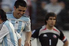 La postura de Riquelme sobre el partido despedida de Carlos Tevez. Foto: Archivo La postura de Riquelme sobre el partido despedida de Carlos Tevez. Foto: Archivo