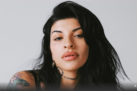 Cazzu hizo récord de ventas. Cazzu hizo récord de ventas.