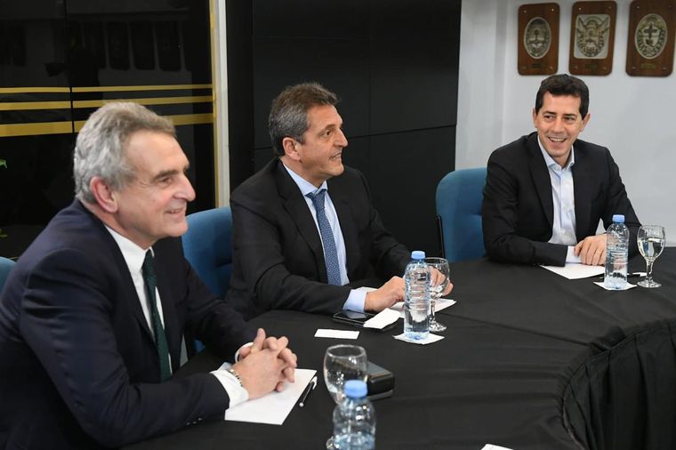 Cerruti afirmó que el oficialismo hará campaña mostrándose unidos y gestionando Foto: Prensa Sergio Massa