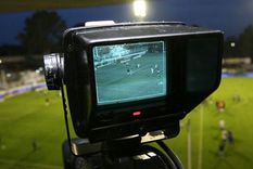 el gobierno pago casi $2000 millones en futbol y publicidad