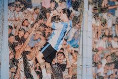 argentina streamers festejo en mendoza entre fiesta y goles en gutierrez sc