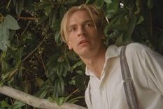 Julian Sands en una escena de Un romance en Florencia. Los restos del actor fueron hallados tras meses de búsqueda