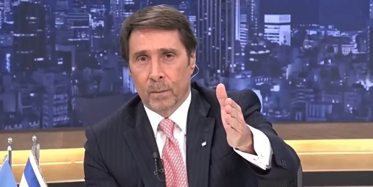 Eduardo Feinmann habló sobre un negocio que abrirían a metros del domicilio de Cristina Fernández de Kirchner. Foto: Captura de video A24.