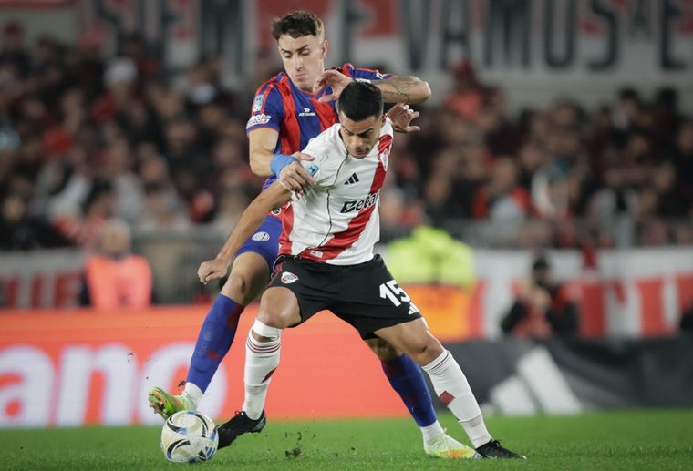 River y San Lorenzo se enfrentan por octavos de final en el Monumental.