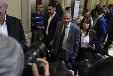 Sergio Palazzo ingresando al recinto para tratar la Ley Bases y el Paquete Fiscal Foto: Juan Mateo Aberastain/MDZ