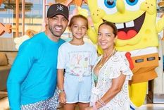 A pesar de la separación, Adamari López y Toni Costa realizan numerosas actividades familiares junto a su hija Alaïa.