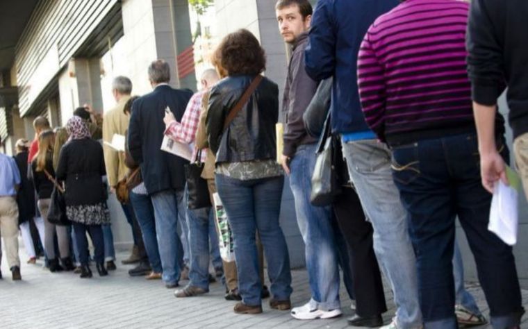 En lo que va del año, los salarios pretendidos en las búsquedas laborales crecen más que la inflación 