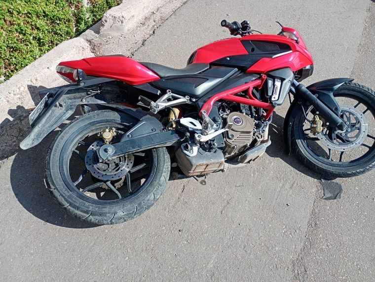 La Bajaj Rouser pedida por la Justicia en la que se movilizaba la víctima. Foto: Gentileza.