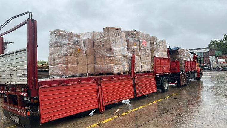 Inundaciones Las donaciones partieron desde Escobar hacia Concordia, donde se distribuirán entre los vecinos por la Municipalidad. Foto: Aduana