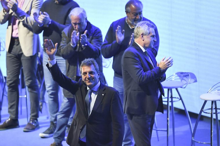 Sergio Massa encabezó un acto con la CGT en Tortuguitas Foto: Télam