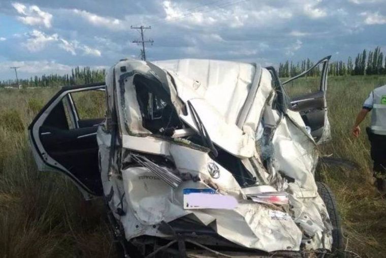 El auto quedó destruido