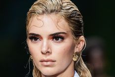 Bótox capilar, el tratamiento para que pruebes sobre tu cabello dañado Foto: Vogue