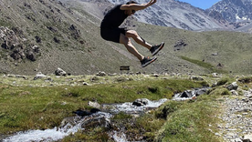 Joaquín Furriel, disfrutando la montaña mendocina. Foto: Instagram