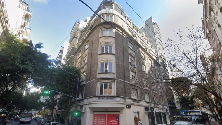 El edificio de Juncal y Uruguay donde vivía Cristina Fernández de Kirchner.