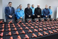 Las Byrna son armas de letalidad reducida. Foto: Policía de la Ciudad Las Byrna son armas de letalidad reducida. Foto: Policía de la Ciudad