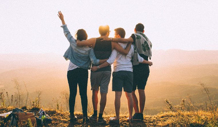 Tal como las despedidas de solteros, el regreso a la soltería ofrece una agenda amplia y flexible de experiencias en Mendoza. Foto: Canva Tal como las despedidas de solteros, el regreso a la soltería ofrece una agenda amplia y flexible de experiencias en Mendoza. Foto: Canva