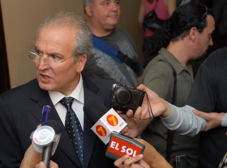 Tieppo ante la prensa local, cuando vino a Mendoza a defenderse. Foto: Marcelo Ruiz / MDZ