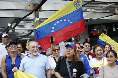 MDZol | Muchos participan de las elecciones en Venezuela y esperan por la caída de Nicolás Maduro Foto: EFE