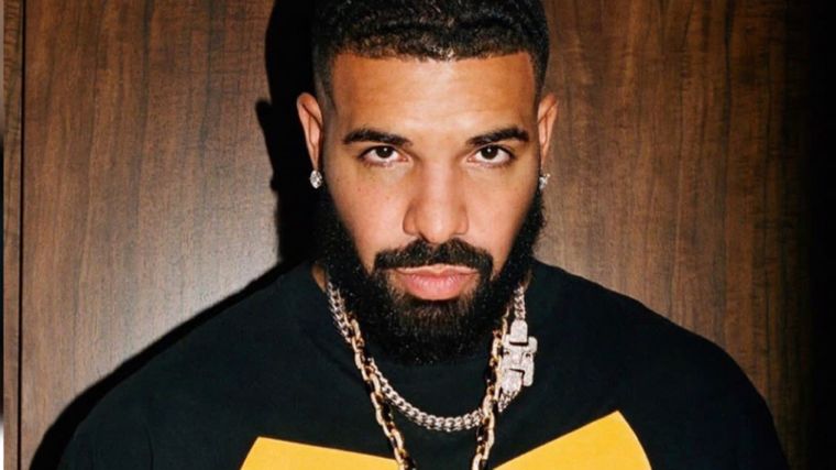El canadiense Aubrey Drake Graham (39) ostenta múltiples récords en&nbsp;Billboard Hot 100, incluido el artista con más debuts en el puesto 1. &nbsp;