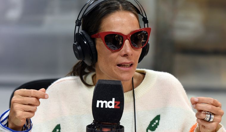 Juana Viale en los estudios de MDZ Radio. Foto: ALF PONCE MERCADO / MDZ