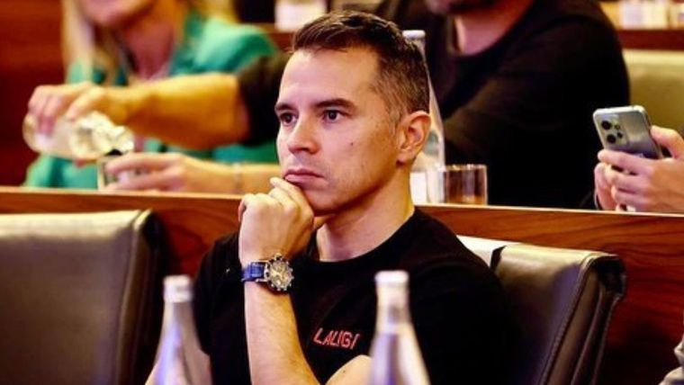 Javier Saviola pasó la noche en un calabozo. Foto: Instagram @javier.saviolaok