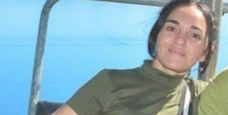 La joven de 26 volvía en su bicicleta cuando un joven de 22 años la atropelló y luego huyó.