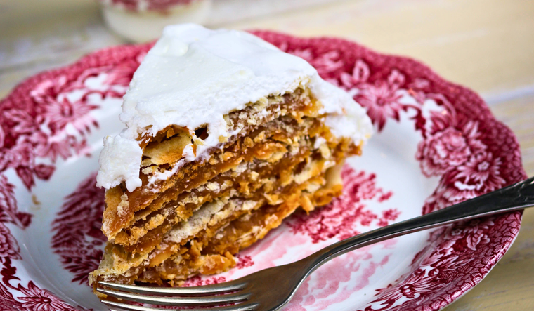 Torta Rogel con dulce de leche casera Torta Rogel con dulce de leche casera