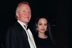 Angelina Jolie y su padre Jon Voight nunca pudieron llevarse bien del todo.